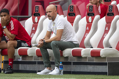 Ten Hag heeft de taak om zijn selectie klaar te stomen voor het nieuwe seizoen. © Pro Shots