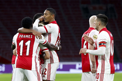 Drie assists verdeeld over drie wedstrijden, topaankoop! © Pro Shots
