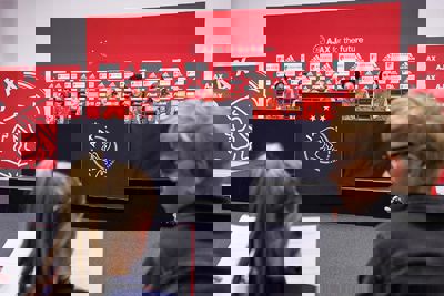 Zo voelt het dus om in de huid van een journalist te kruipen. © Pro Shots