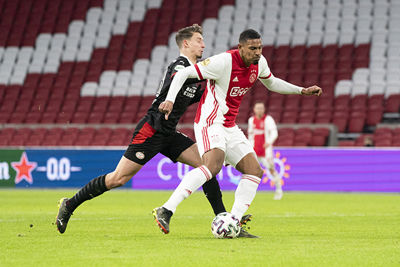 Haller is erdoor, Haller is los, Haller wordt auteur van de 1-0! © Pro Shots