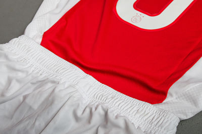 Kledingadvies: shirt in de broek. © Ajax Life