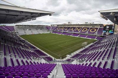 640-stadion
