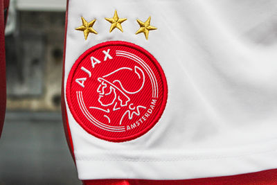 Zien we het klassieke logo ooit nog terug? © Ajax Life
