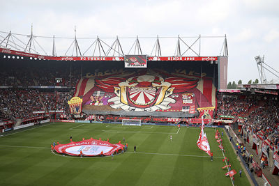 De sfeer was dikke prima in het Twenstse land. © De Brouwer