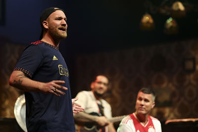 Soms hard op de man, maar bij cabaret is veel toegestaan. © Pro Shots