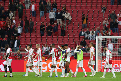 Het geloof lijkt bij de mannen op het veld totaal te ontbreken. © De Brouwer