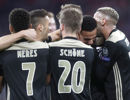 Dan maar weer knallen in het zwart! © Pro Shots