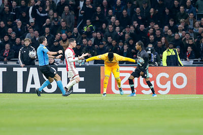Ajax-Ado-2019_64