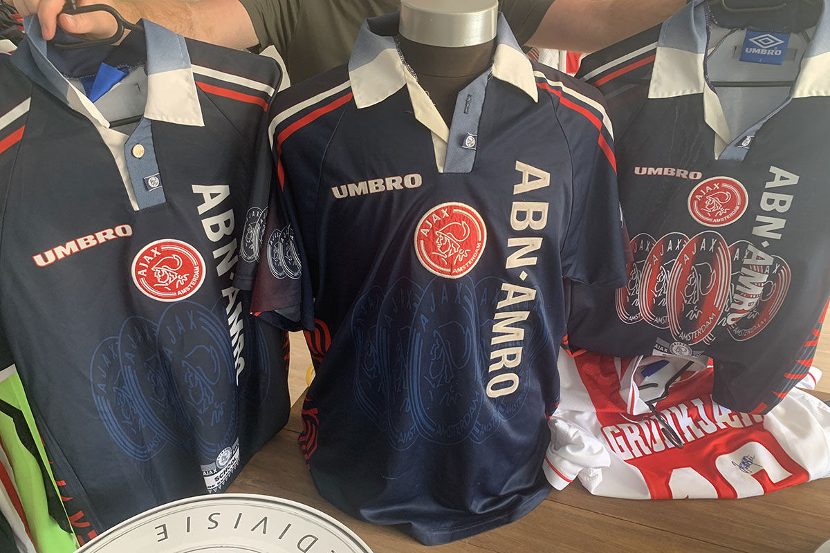 Drie Shirts