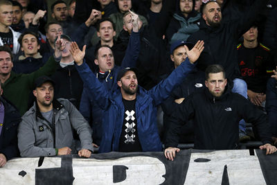 De emoties lopen ook op de tribune op. © De Brouwer