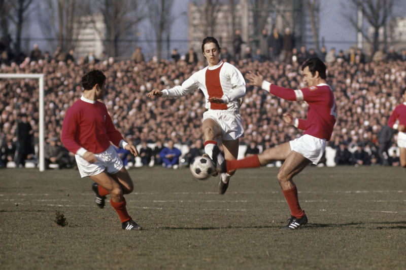 1200-beslissingswedstrijd-parijs-cruijff