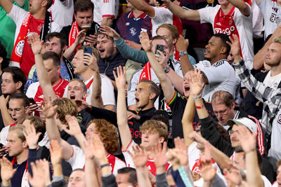 Handjes, handjes, handjes. © De Brouwer