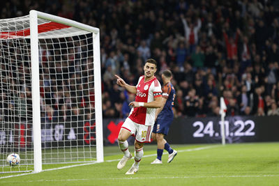 De avond begint goed met een snelle 1-0 van Tadic. © De Brouwer