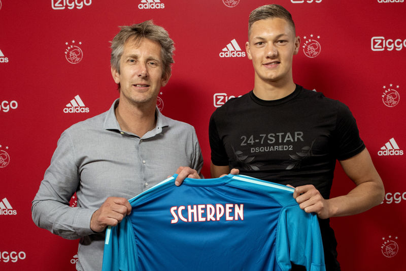scherpenofficieelcar