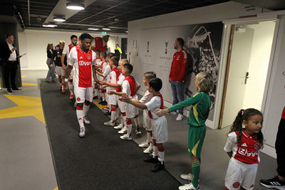 Daar zijn onze mascottes van de Ajax Kids Club! © SV Ajax