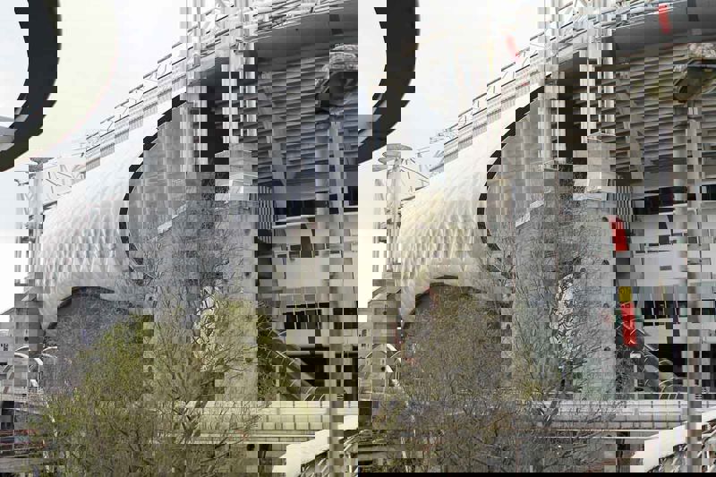 arena-12001