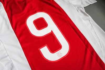 De bedrukkig is wit. Prima! © Ajax Life