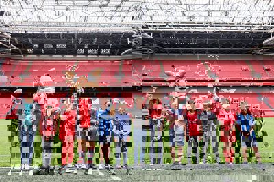 Welkom allemaal! We starten de dag met een rondleiding. © Pro Shots
