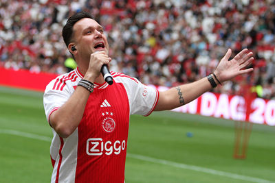 De zangers zorgden voor een gezellig sfeertje. © SV Ajax