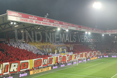 Bij Union weten ze ook hoe je een sfeeractie optuigt. © Ajax Life