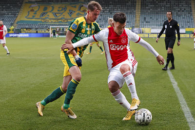 Martínez op linksback? Hmmm, nah, net niet hè... © Pro Shots